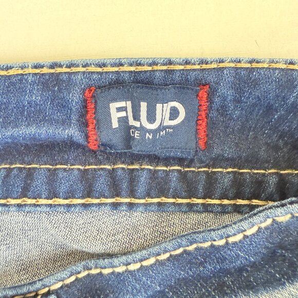 Silver Suki Mid Slim Bootcut Jeans W29 L33 Dark Wash - Picture 4 of 10